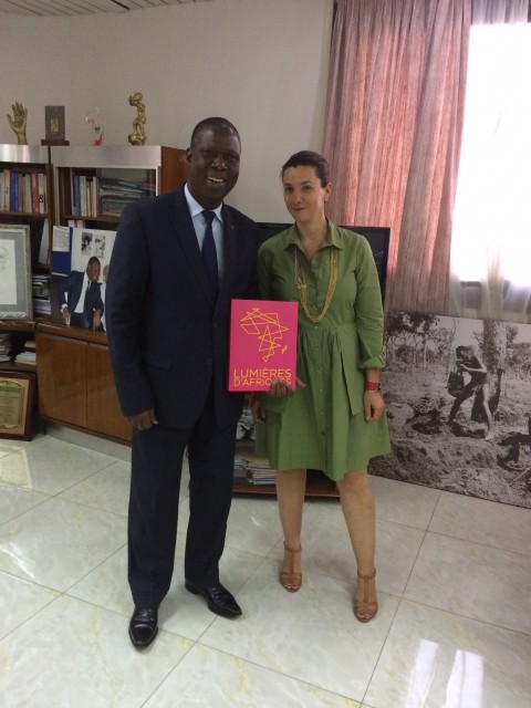 Gervanne Leridon avec le Ministre de la Culture et de la Francophonie de Côte d'Ivoire : M. Maurice Kouakou BANDAMAN.