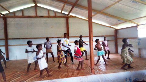 En direct d'un atelier de danse avec les enfants © AAD