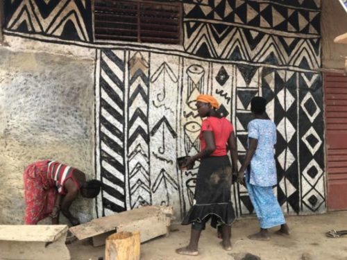 Belle Bibliotheque Du Burkina Faso African Artists For Development